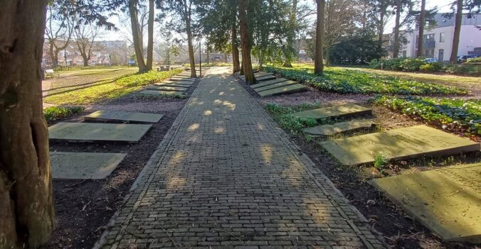 Veenendaal - Gedenkpark Oude Begraafplaats van 1829